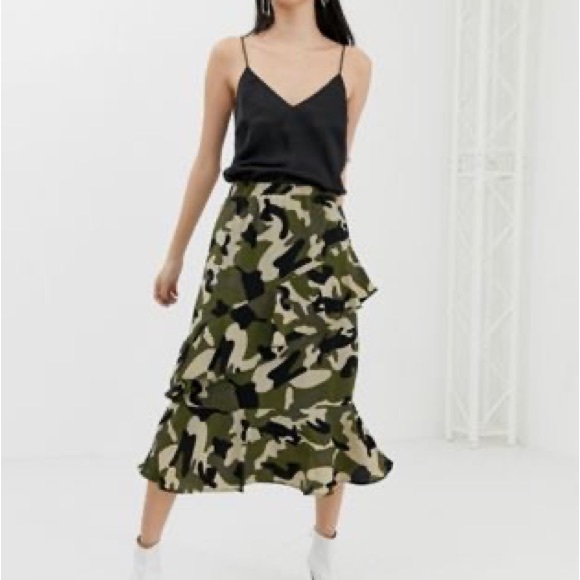 ASOS Black Green & Khaki Camo Midi Asymmetrical Tiered Ruffle Warp Skirt Sz L - Picture 8 of 14